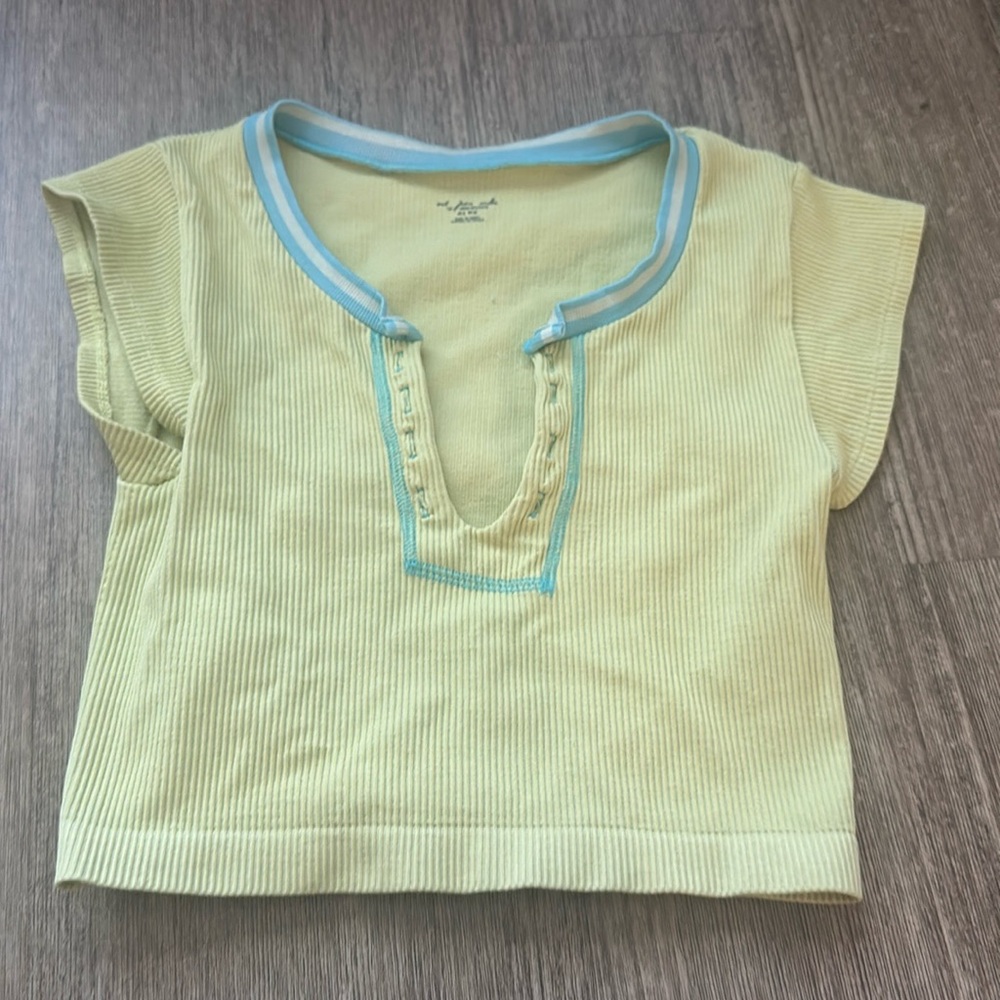 Urban outfitters go for gold seamless top